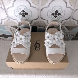 💕UGG Girls (Toddler) Allairey Sandle (White)💕